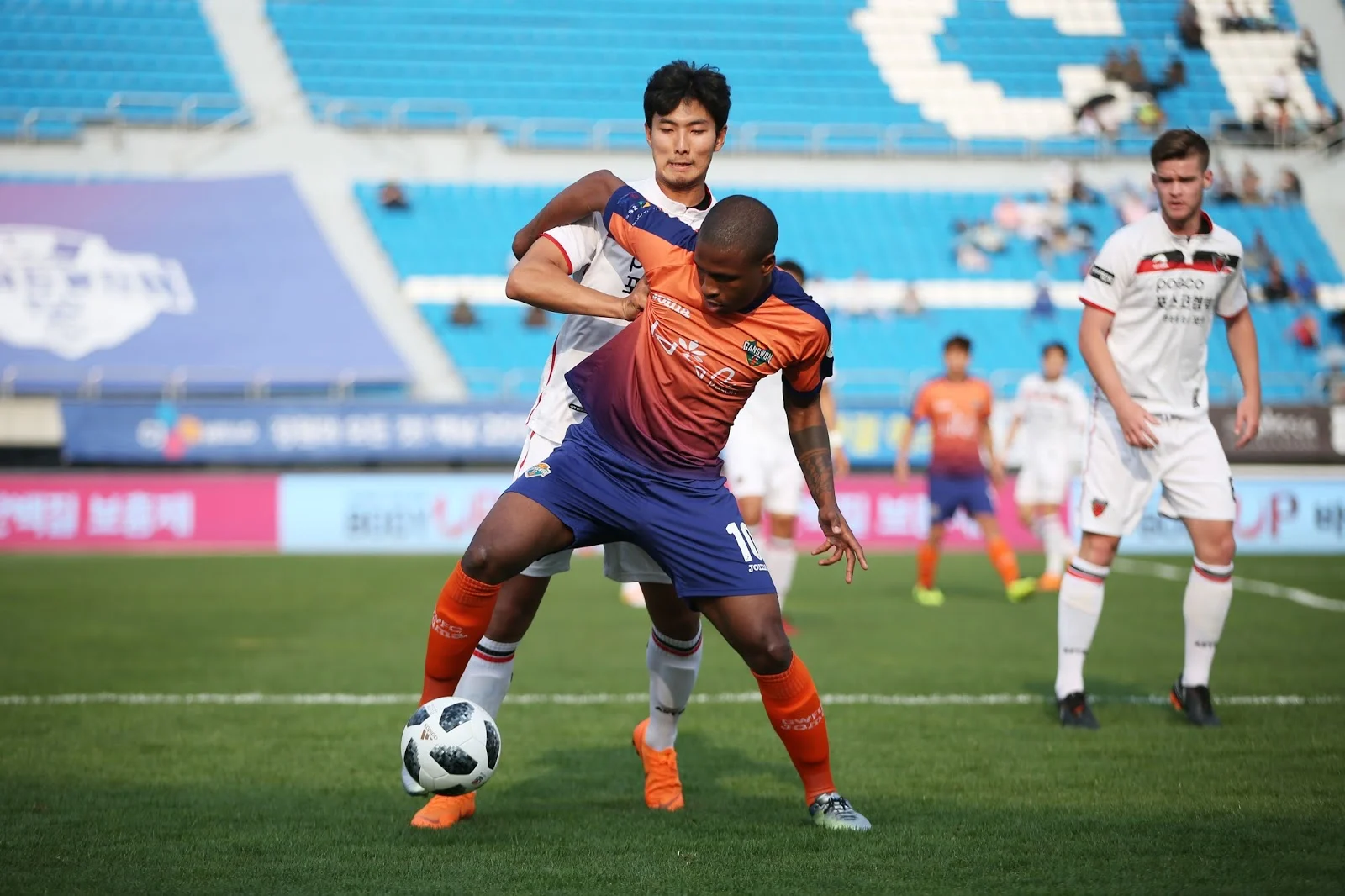 Gangwon FC Berjuang Keras di K-League 1 Melawan FC Seoul