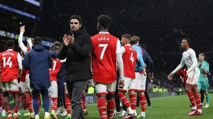 Mikel Arteta Bawa Arsenal Juara Liga Inggris